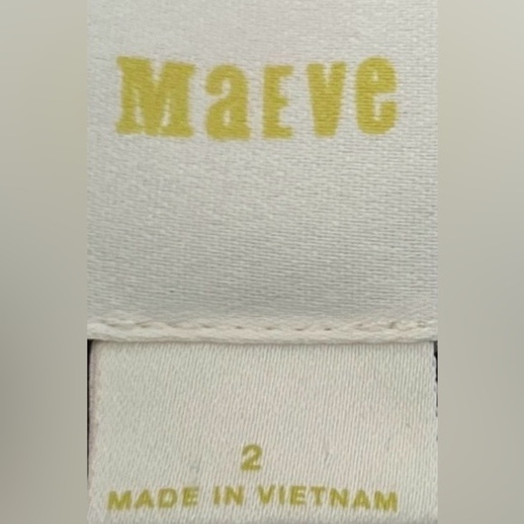 Anthropologie Maeve All Rayon Print blouse with Foxes in Plum Color Size 2 - Picture 6 of 9